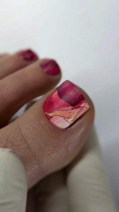 Pedicure Divorces. Red. Gold Foil. Nail wraps WR-447
